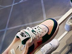 -NIKE KICKS LOUNGE体验店(北京新中关店)