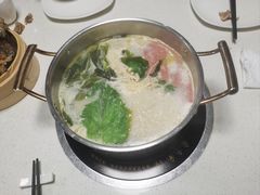 -煲王粤菜餐厅(中侨中心店)