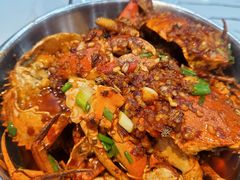 -凤凰路何眼镜香辣蟹(花果园店)