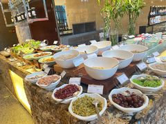 -成都保利公园皇冠假日酒店(熊猫基地店)
