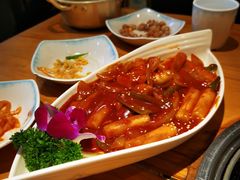 -唯成•韩国炭火烤肉 유성고기