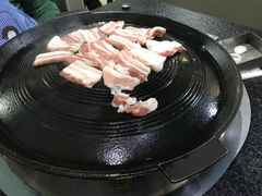 烤猪五花肉-海花锅盖烧烤店(怡馨家园店)