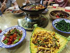 脆骨土豆-江城燕子大排档(江汉路步行街店)