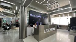 -LESSMORE科技头皮理容中心
