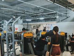 -格易美游泳馆健身房(新昆仑店)