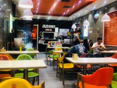 用餐区-张亮麻辣烫(尚都SOHO店)
