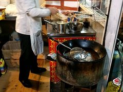 -阿姨小肉摊(同济西苑店)
