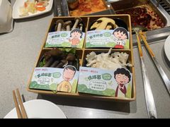 -海底捞火锅(杭州滨江九宜城店)