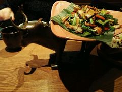 -云海肴·汽锅鸡·云南菜(天山百盛优客店)