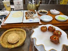 -魁盛居百年鲁菜馆(中林路店)