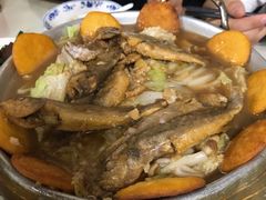 贴饼子熬黄鱼-石饮红星包子(中山路店)