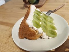 红茶青提戚风-C.Y Cafe
