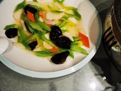 -小船渔村·大连菜(新华街店)