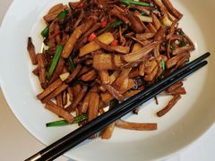 菇全大局-江仙雅居(中航国际店)