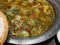 -有红鸡毛店·川菜(建设路店)