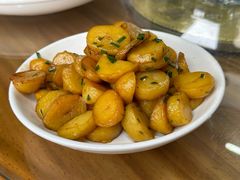 -芦茨金富饭庄·25年老字号·专做稻草鸡