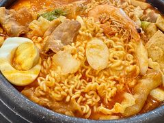 -贵宾庄炸酱面·韩式料理(高区店)
