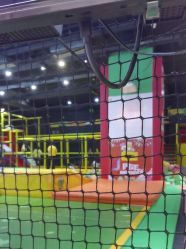 -蹦蹦跳跳(新奥购物中心店)