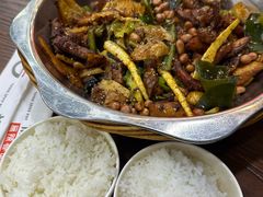 -愉肴麻辣香锅(中山路店)