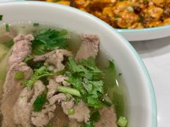 -犇逸·乐山跷脚牛肉·四川现炒(览海店)