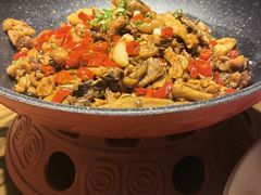-爱碗亭·鲜炒湖南菜(壹城中心店)
