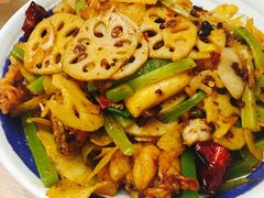 -精悦蓉(松江万达广场店)
