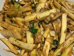 小笋酸菜-炊烟·山房菜