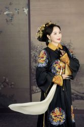 点击看大图 -盘子女人坊古装写真摄影(南京总店)
