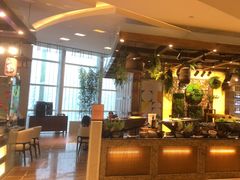 -怡咖啡海鲜自助餐厅(浦东香格里拉店)