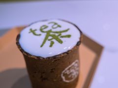 饼干杯奶盖茶-茶是一枝花泡茶店