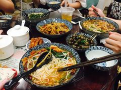 -东门七爷螺蛳粉(浦东店)