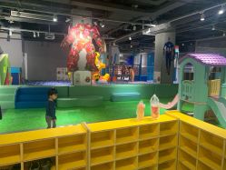 -积木王国(老虎城欢乐购物中心店)