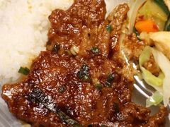 -同济大学本部学苑饮食广场