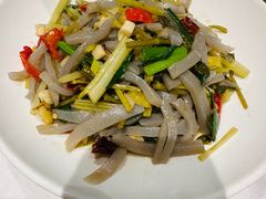 -江城小馆陕南妈妈菜·全球旅行餐厅(钟楼店)