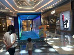-银泰百货(厦门国贸中心店)