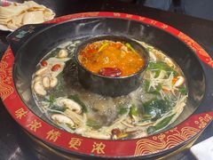 -三江两海老火锅(北京首店)