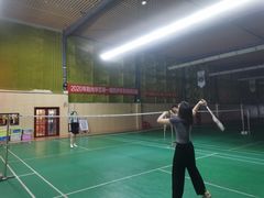 -深正体育亿利达羽毛球馆