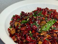 满山红肥肠川椒鸡丁-悦融·京鲁菜·露台花园(安定门店)