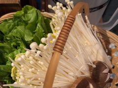 -同仁四季椰子鸡(海岸城天利店)