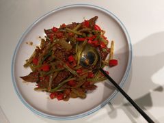小炒黄牛肉-千百味红餐厅·江西菜(绿地双子塔店)