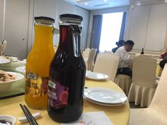 -山明水秀大饭店