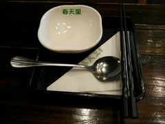 -春天里·老街坊餐厅(港隆广场店)