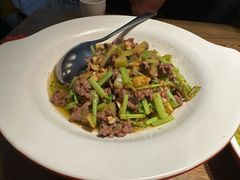 -爱碗亭·鲜炒湖南菜(壹城中心店)