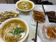 -一品鲜鱼锅贴(人民一路店)