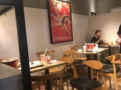 大堂-肯德基(大桥北服务区东店)