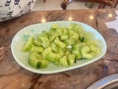-鲁朗纳麦石锅鸡庄园