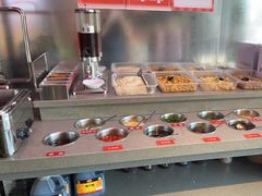 -佰人王串串香火锅(洋珠巷店)