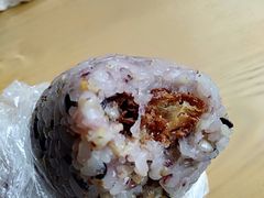 早点的蒸饭包油条-芳婆糕团店(王府大街店)