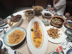 -八府香鸭·啫啫煲(华山路店)