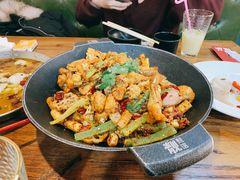 干锅牛蛙-靓蛙馆
